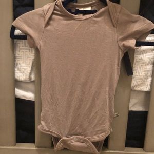 Kyte Baby onesie 0-3 month